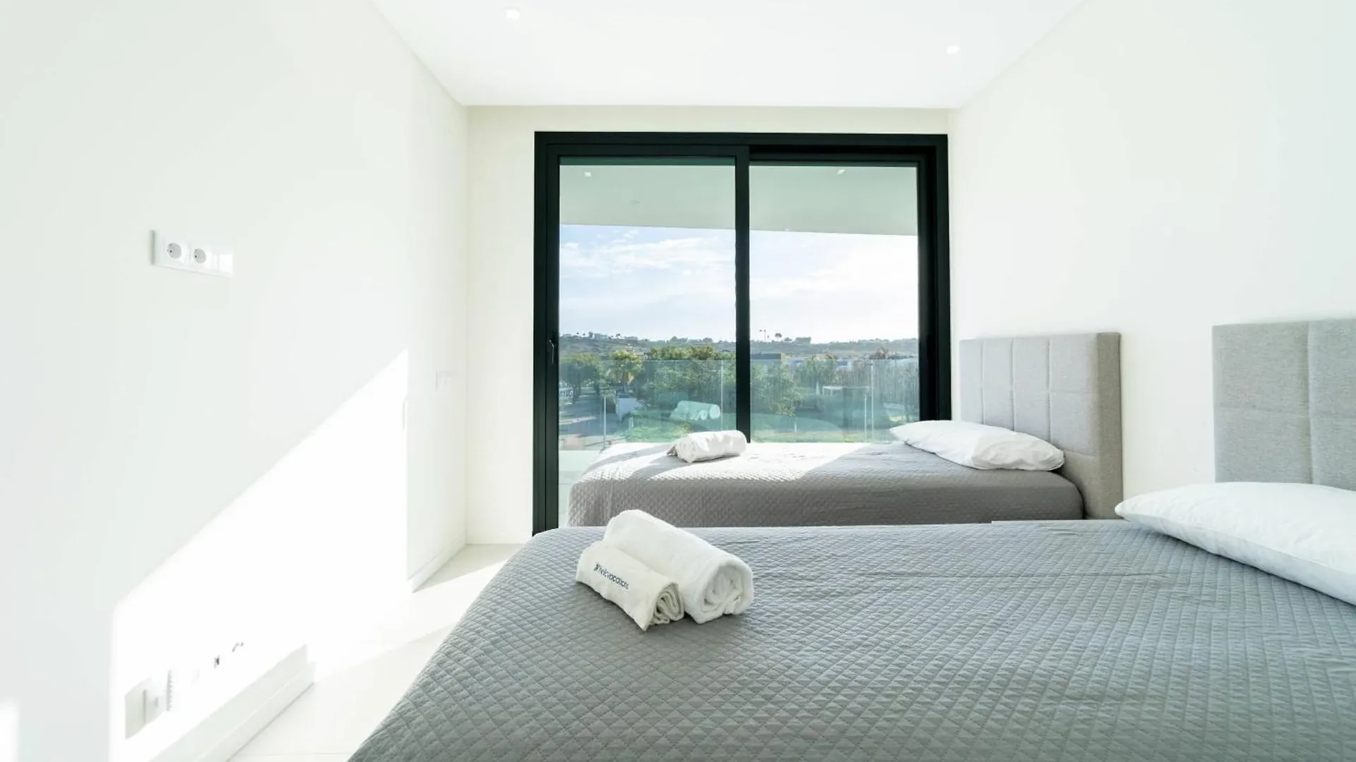 Villa Marina - 33 By Hellovacations Albufeira 0*,  Portugal